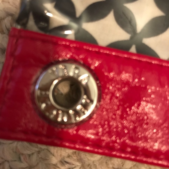 Vera Bradley Barcelona 3-Ring Clear Pencil Case - Picture 7 of 8